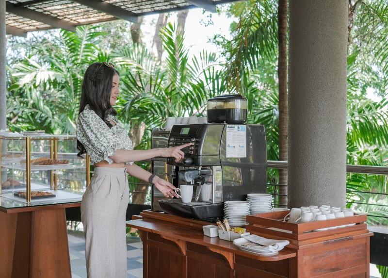 Grand Riverside Hotel Phitsanulok - Restoran