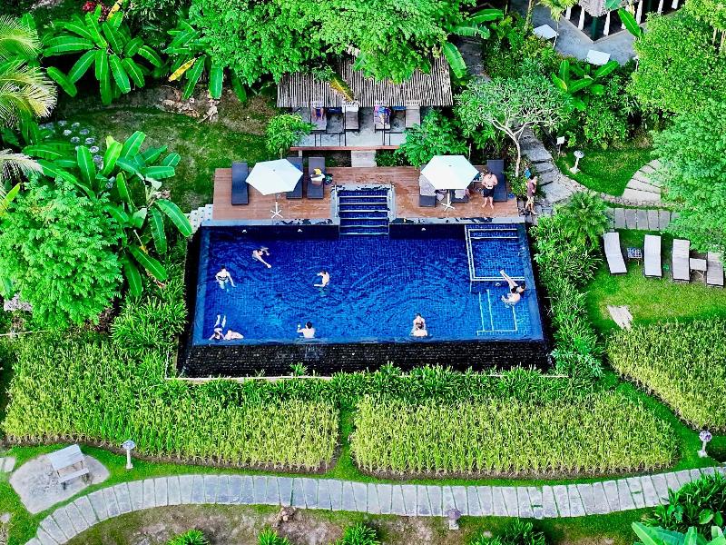 Fern Resort Mae Hong Son - Havuz