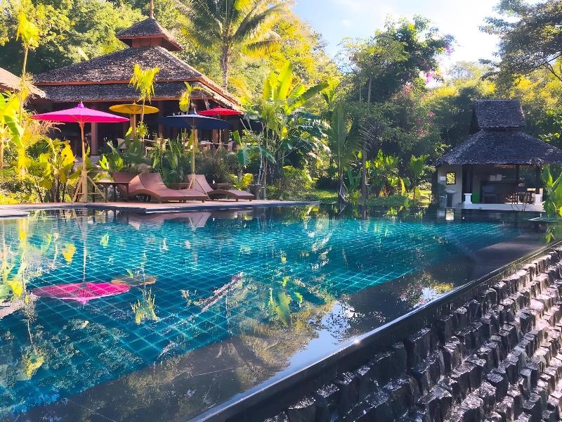 Fern Resort Mae Hong Son - Havuz