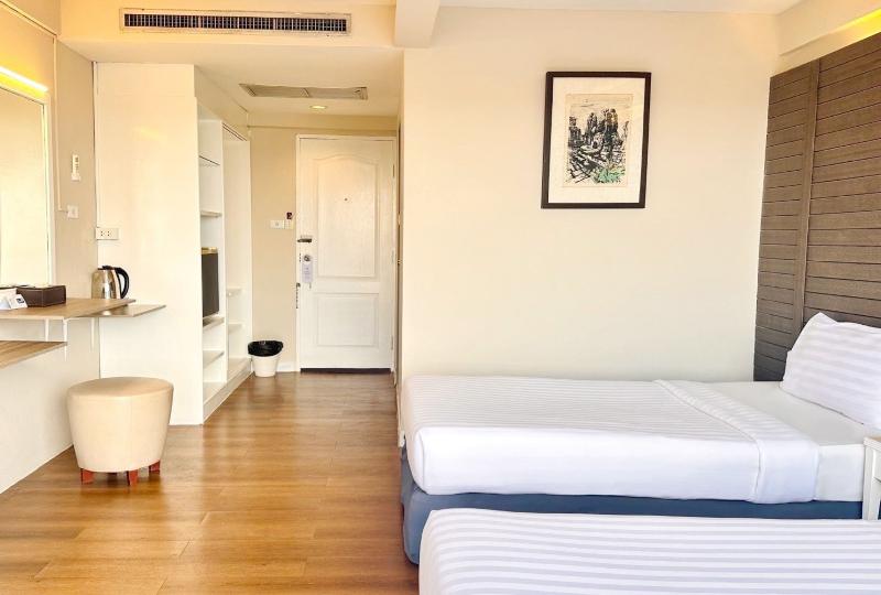 Ayothaya Riverside Hotel - Oda