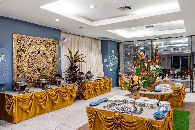Ayothaya Riverside Hotel - Restoran