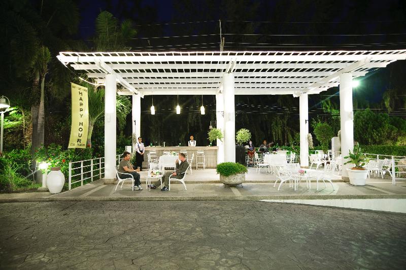 Kantary Bay Hotel and Serviced Apartments Rayong - Teras