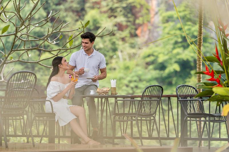 River Kwai Resotel - Teras