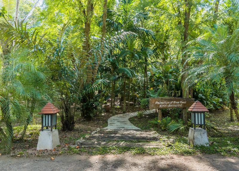River Kwai Resotel - Teras