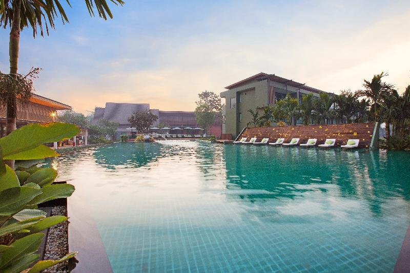 Mida Resort Kanchanaburi - Havuz