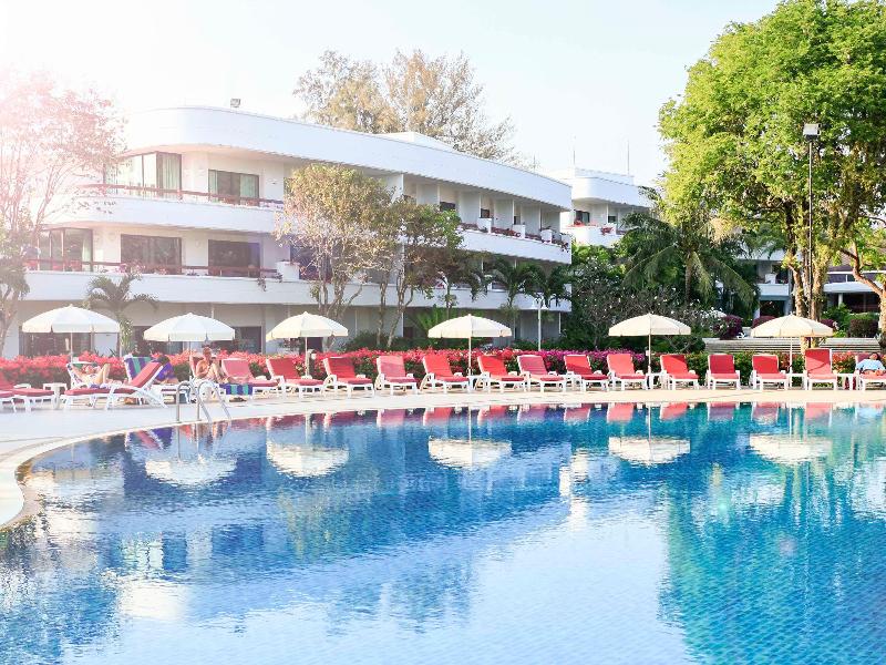 Novotel Rayong Rim Pae Resort - Havuz