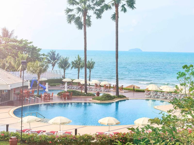 Novotel Rayong Rim Pae Resort - Restoran