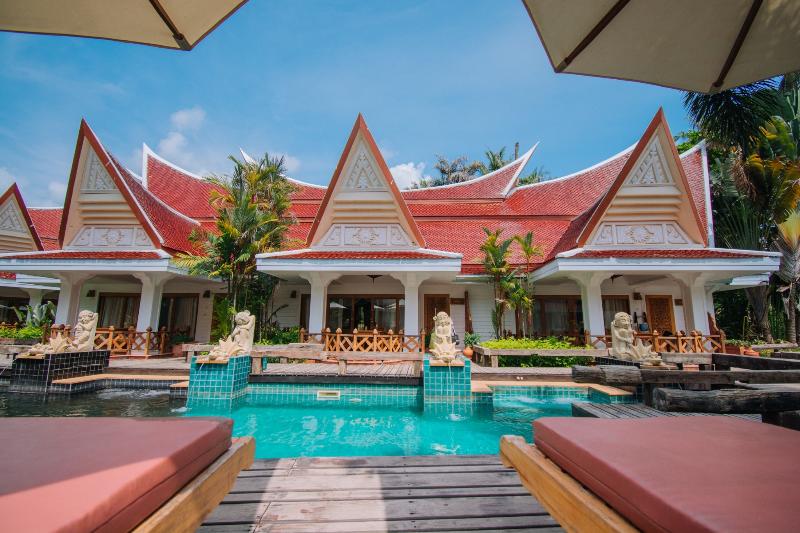 Santhiya Tree Koh Chang Resort - Havuz