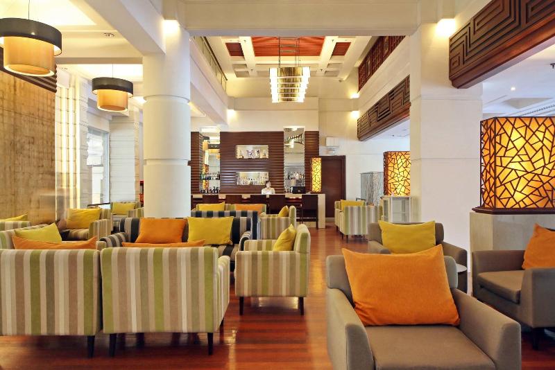 The Imperial Hotel and Convention Centre Korat - Bar
