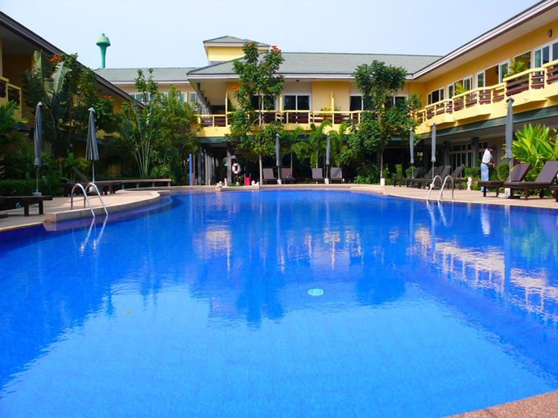 Bacchus Home Resort - Havuz