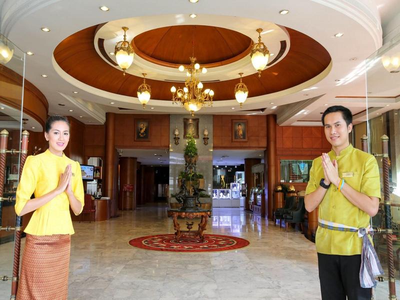 Kosa Hotel & Shopping Mall - Lobi