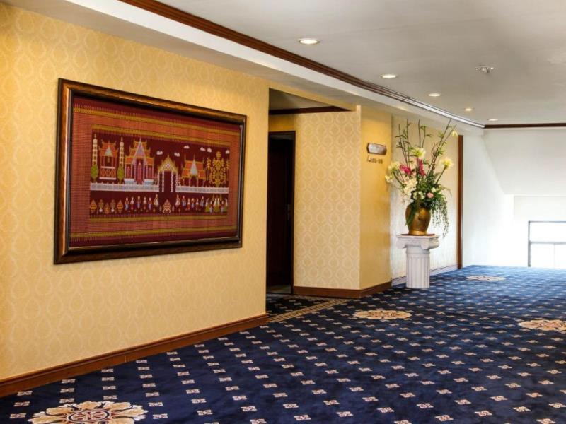Kosa Hotel & Shopping Mall - Lobi
