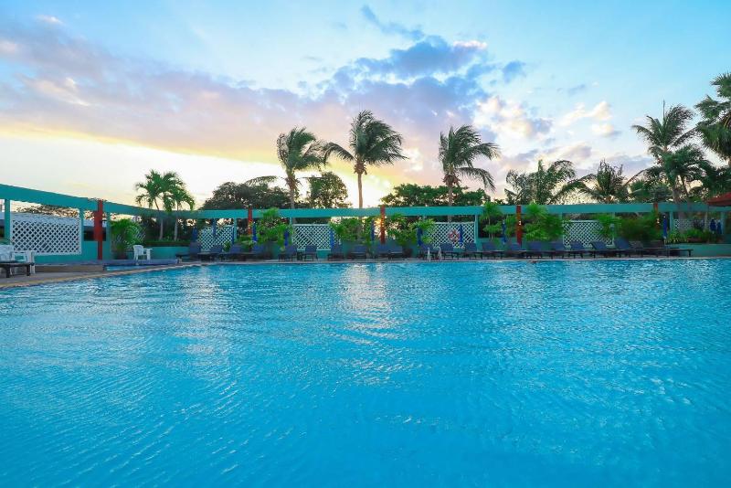 Huahin Grand Hotel & Plaza - Havuz