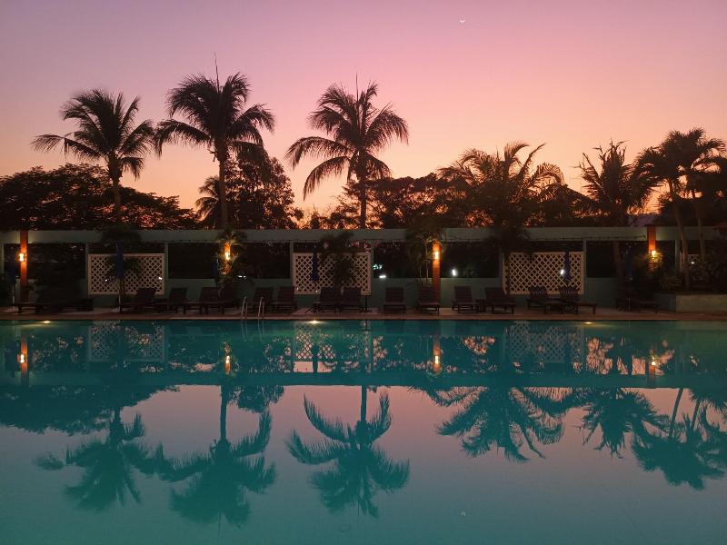 Huahin Grand Hotel & Plaza - Havuz