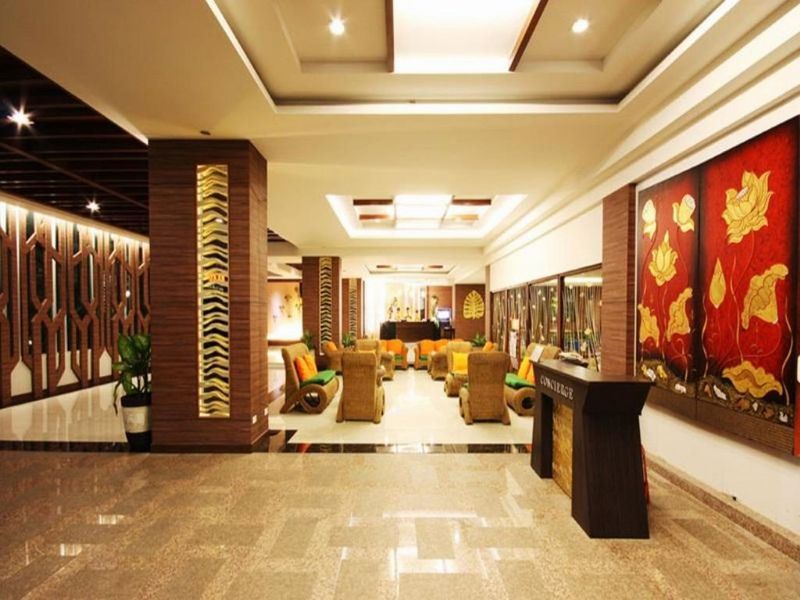 Golden Beach Cha Am - Lobi