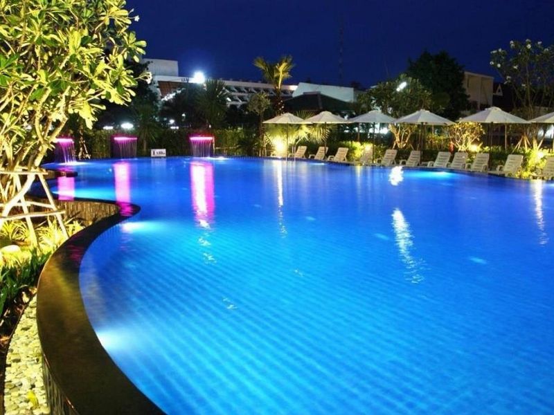 Golden Beach Cha Am - Havuz