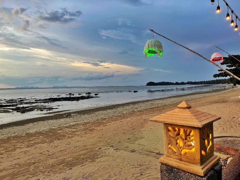 Andaman Lanta Resort - Restoran