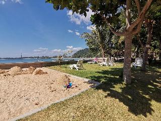 Holiday Villa fotoÄŸrafÄ±