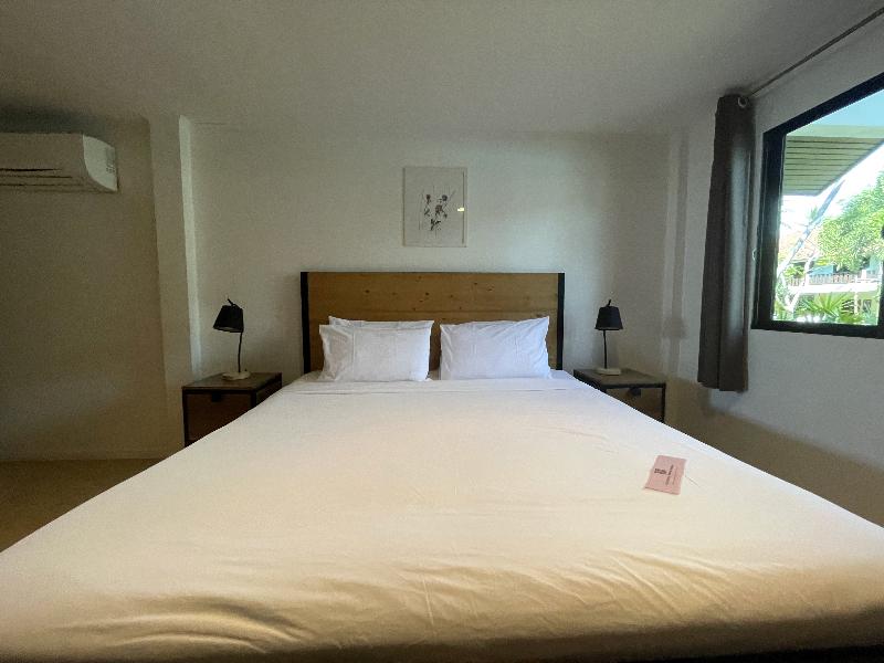 Dolphin Bay Beach Resort - Oda