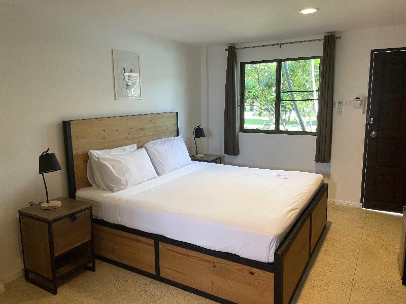 Dolphin Bay Beach Resort - Oda