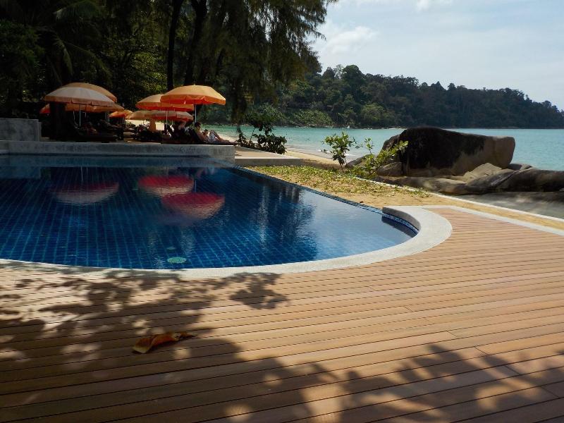 Khaolak Wanaburee Resort - Havuz