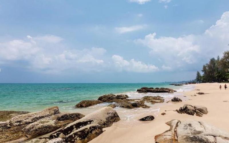 Khaolak Wanaburee Resort - Plaj