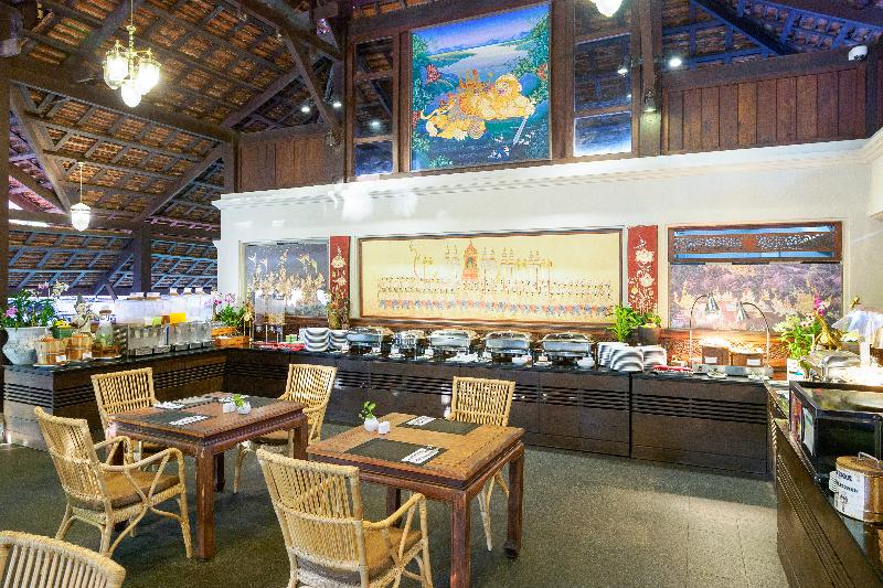 Khaolak Bhandari Resort & Spa - Restoran