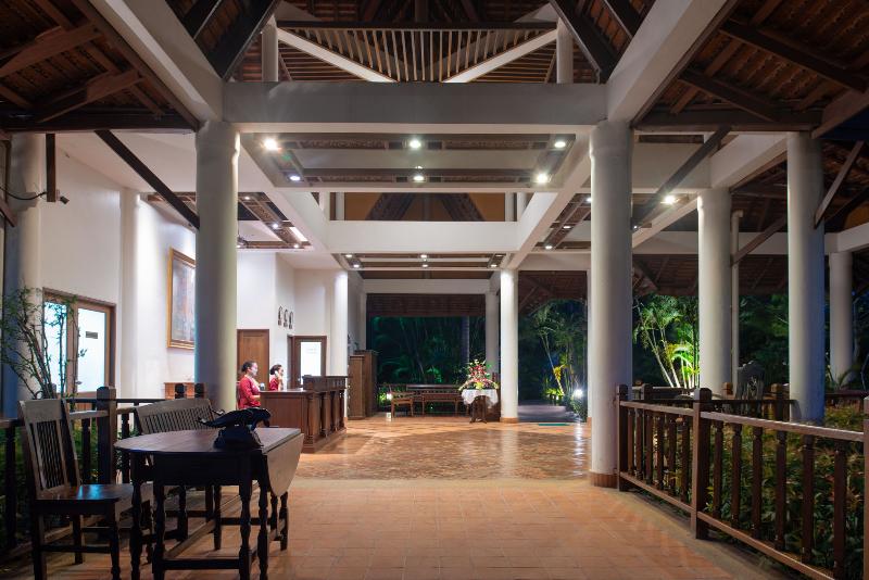 Royal Lanta Resort & Spa - Lobi