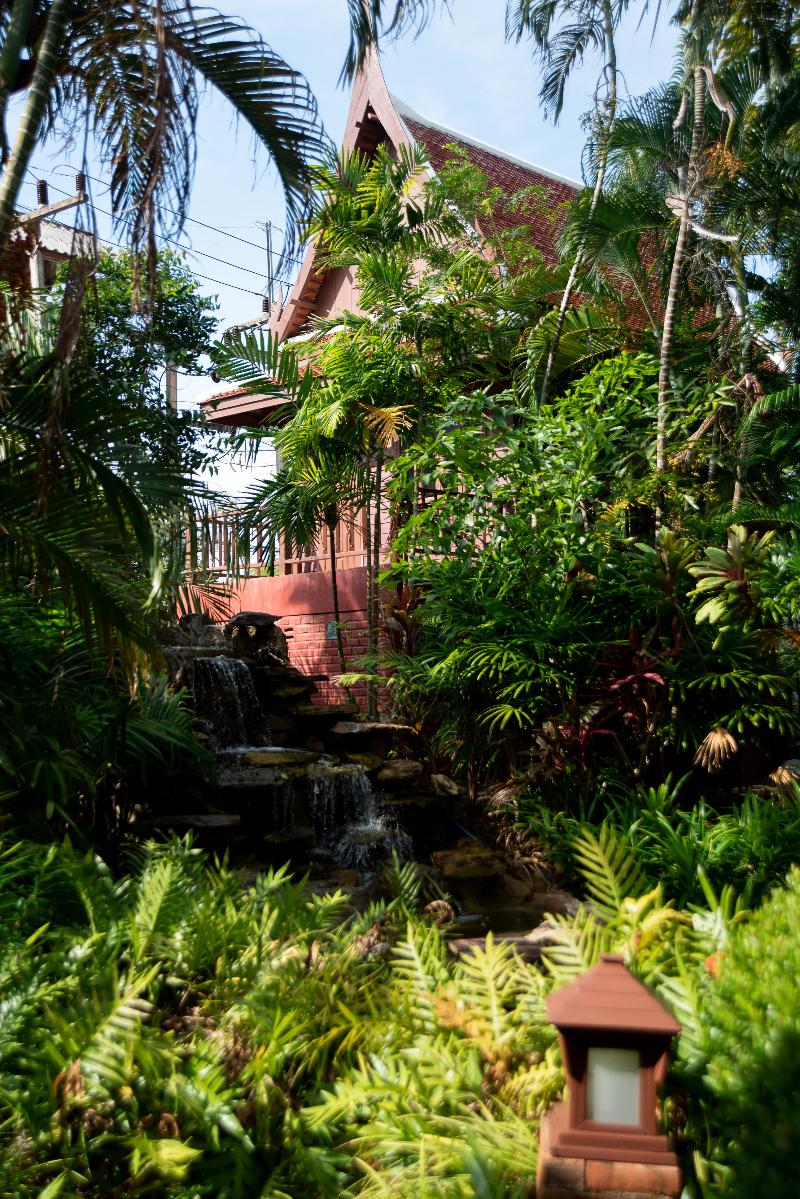 Royal Lanta Resort & Spa - Genel