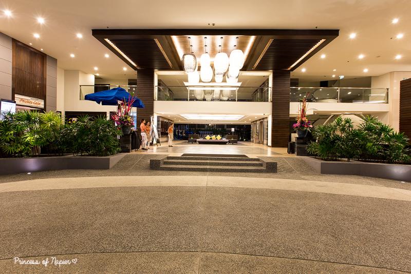 Deevana Plaza Phuket Patong - Lobi
