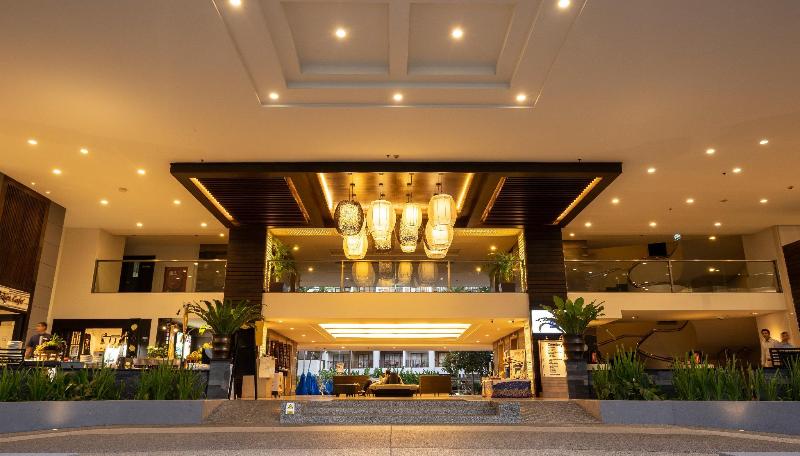 Deevana Plaza Phuket Patong - Lobi