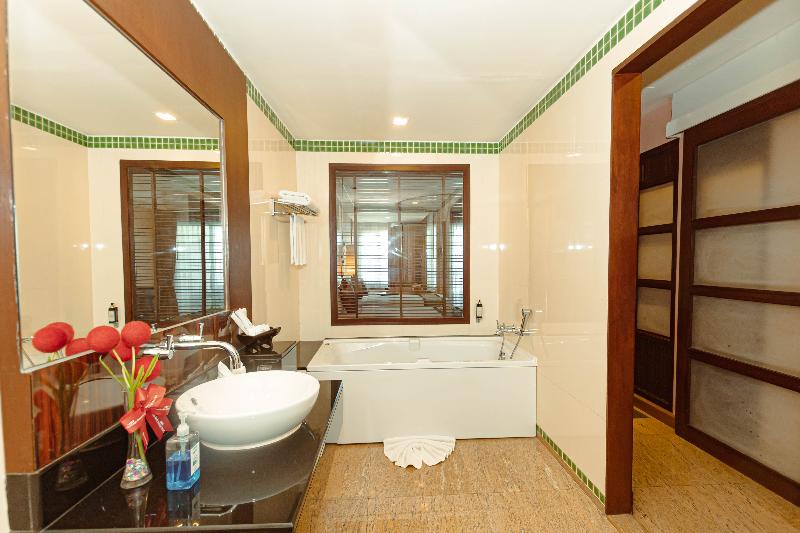 Grand Pacific Sovereign Resort & Spa - Oda