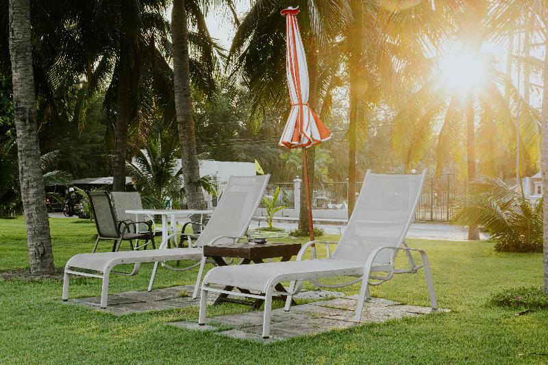 Grand Pacific Sovereign Resort & Spa - Plaj