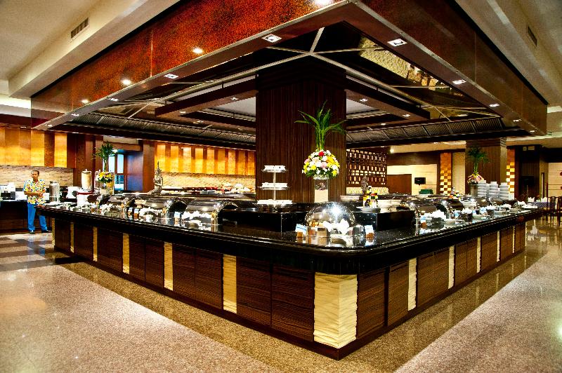 Grand Pacific Sovereign Resort & Spa - Restoran