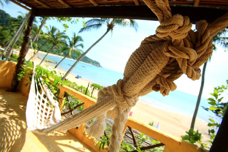 Vacation Village Phra Nang Lanta - Teras
