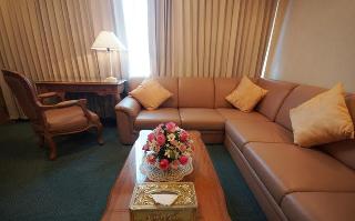 Dhevaraj Hotel fotoÄŸrafÄ±