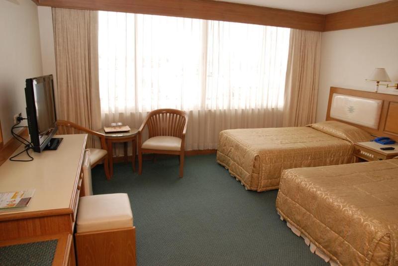 Dhevaraj Hotel - Genel