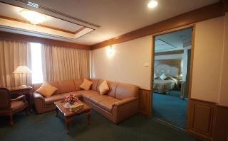 Dhevaraj Hotel fotoÄŸrafÄ±
