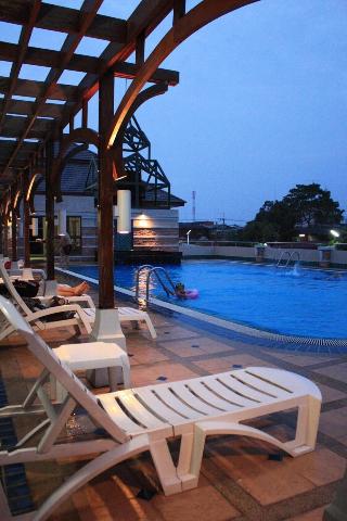 Dhevaraj Hotel fotoÄŸrafÄ±