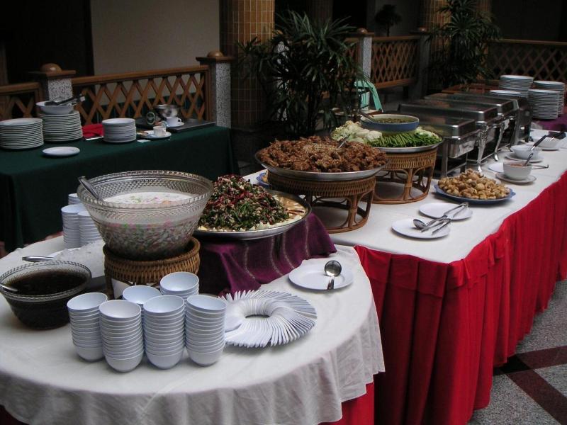 Dhevaraj Hotel - Restoran