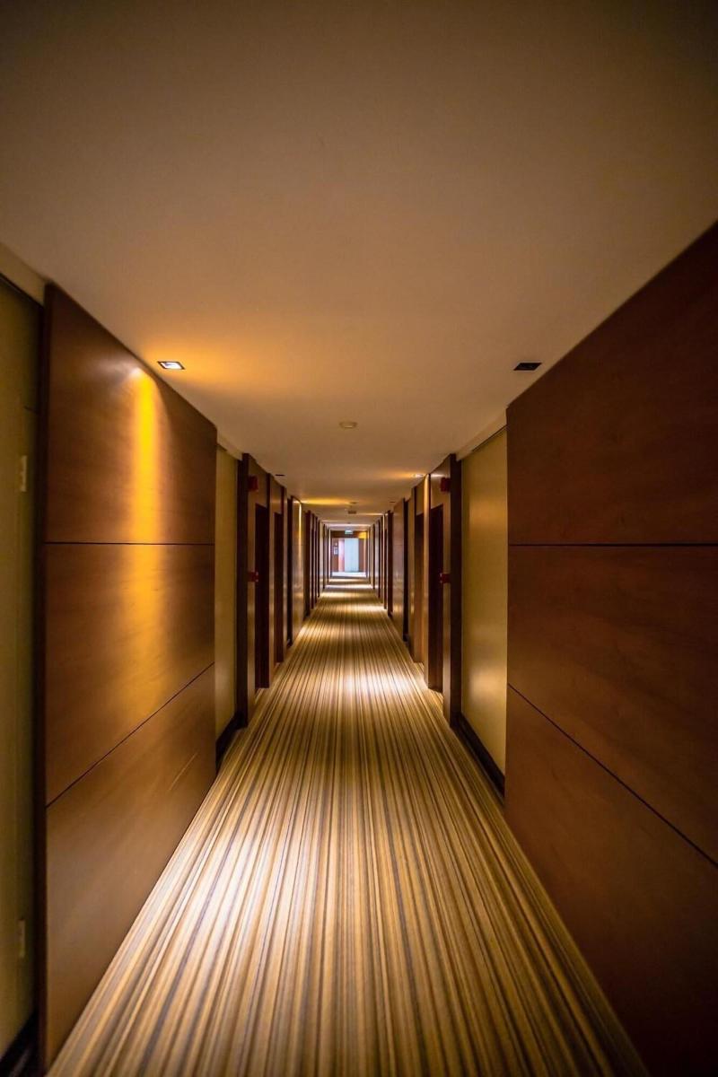 New Travel Lodge - Lobi