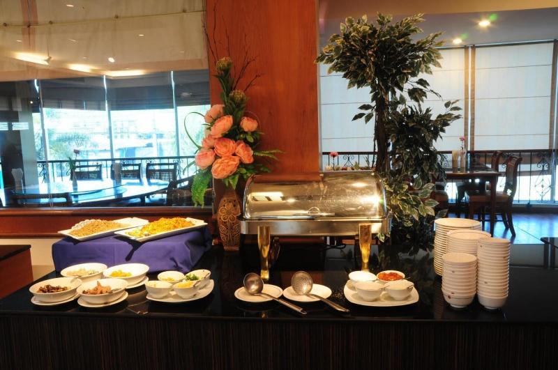 New Travel Lodge - Restoran