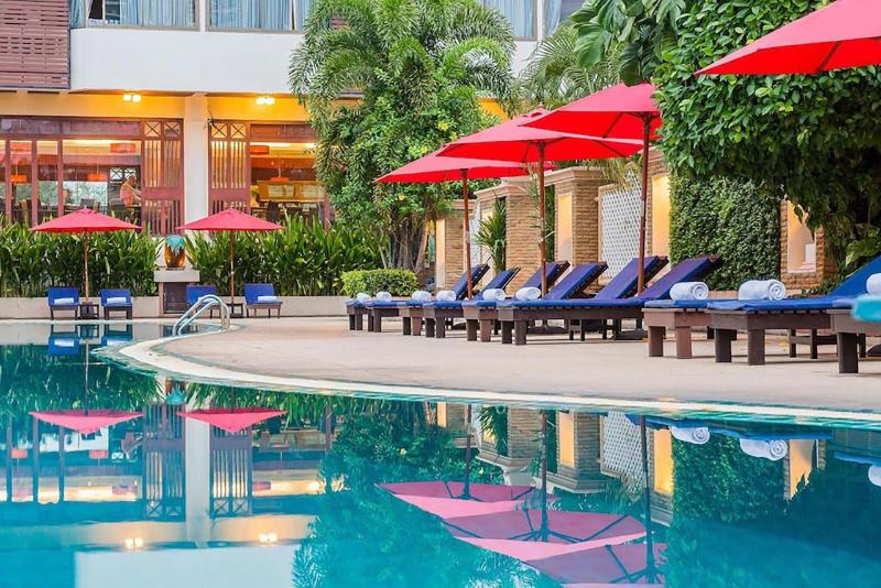 Mountain Beach Resort Pattaya - Havuz