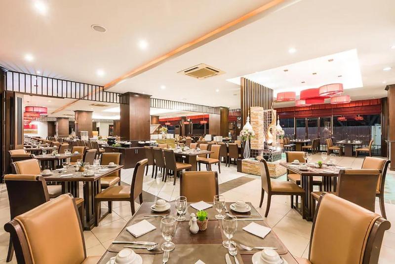 Mountain Beach Resort Pattaya - Restoran