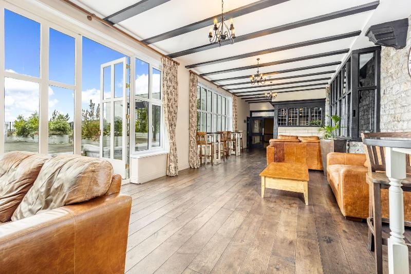 Webbington Hotel & Spa - Bar