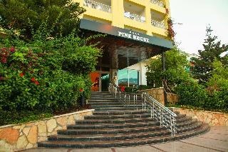 Pine House Hotel