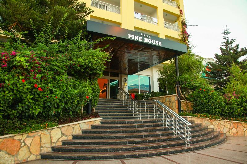 Pine House Hotel - Genel