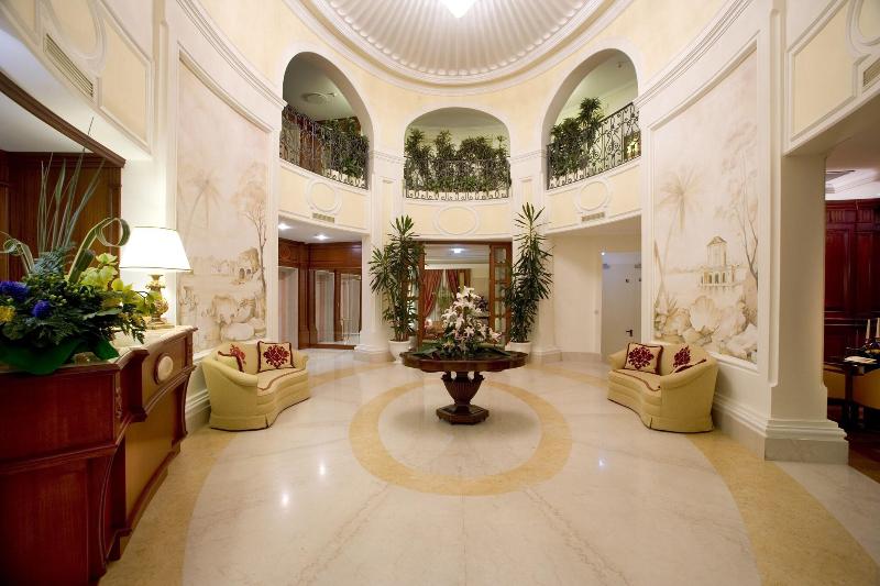Palazzo Alabardieri - Genel