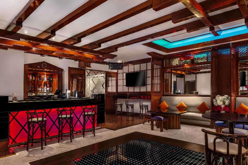 Hyatt Regency Dubai - Bar