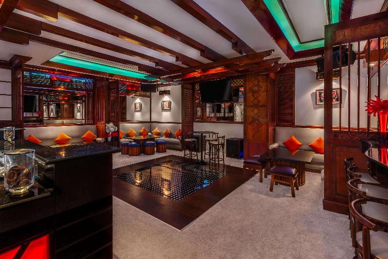 Hyatt Regency Dubai - Bar
